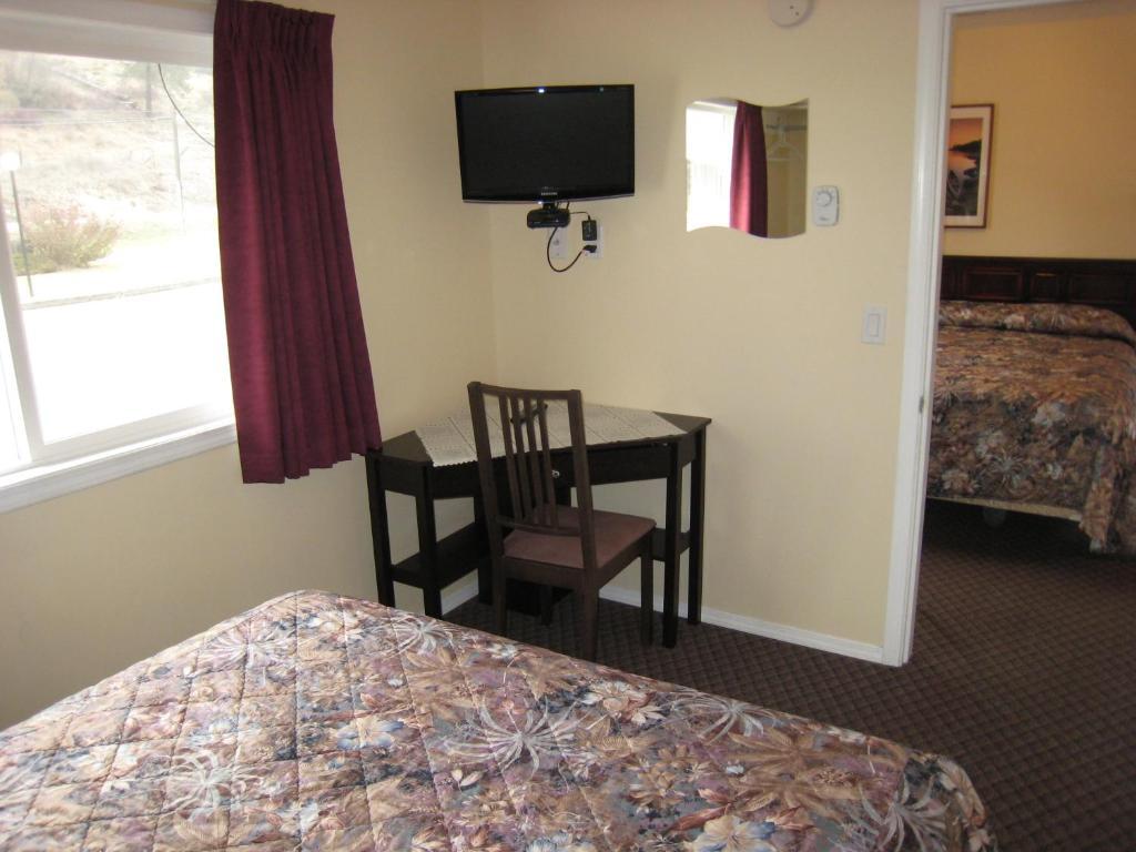 Johnny'S Motel Grand Forks Ruang foto
